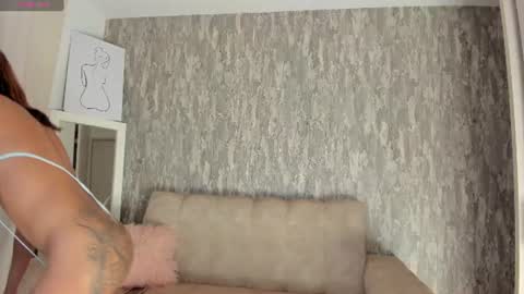 Miss Veronica dussan  Tw Veronicasm     IG Ashveronica  online show from July 7, 12:57 am