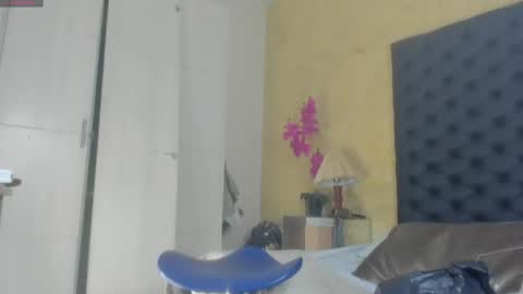 Veronika  online show from June 5, 7:36 am