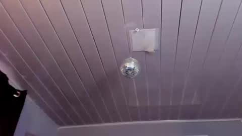  Vicky  online show from March 25, 1:16 pm