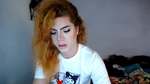 violet_hyuga online show from February 25, 9:35 pm