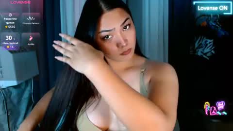 violet online show from July 13, 5:32 am