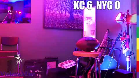 Violette online show from September 22, 1:22 am