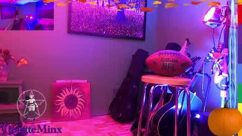 Violette online show from October 10, 12:00 am