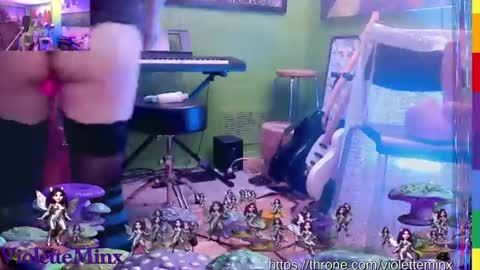 Violette online show from July 24, 11:42 am