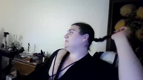 priscilla online show from January 19, 5:05 am