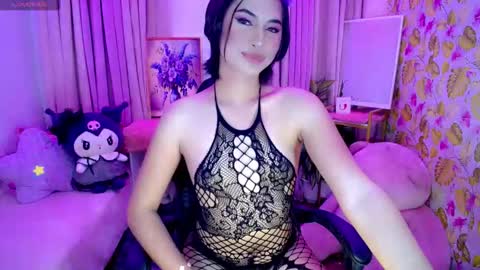 vixenluscious online show from November 7, 7:30 am