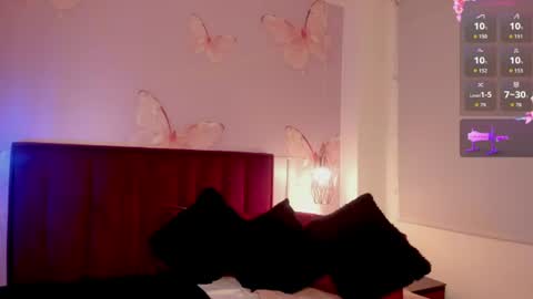 VENUS online show from July 8, 9:46 am