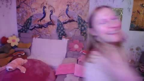 Emilia inst  online show from November 12, 7:35 pm