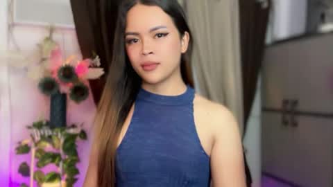 Hi Im LOVIE Please dont forget to follow and thumbs up me online show from April 7, 1:06 am