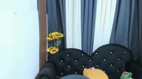 pauleen online show from August 3, 9:59 am