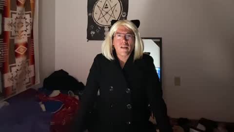 Ville Lohner online show from October 19, 5:33 am