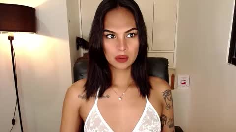 winidaputa online show from April 17, 9:56 am