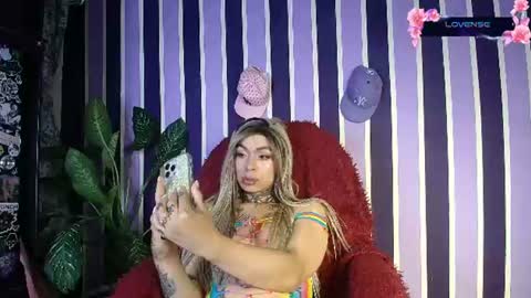 ig WitchDivinne online show from June 11, 12:43 am