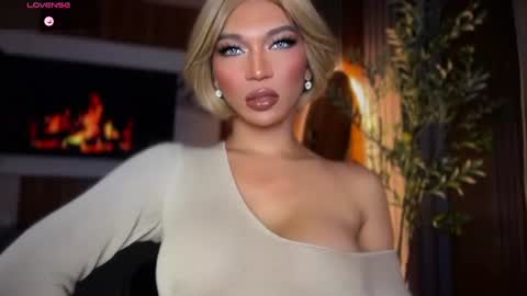 Julia online show from July 15, 2:16 am
