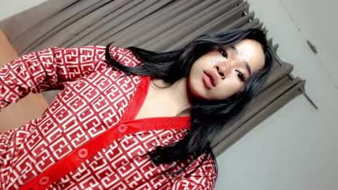 xam_blair_asian online show from June 5, 7:31 pm