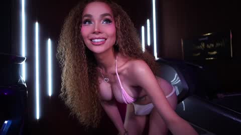 Anne online show from October 30, 4:11 am