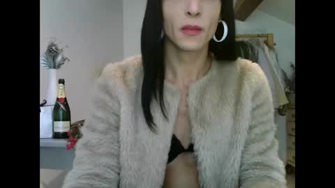 Wendy online show from November 5, 12:05 pm