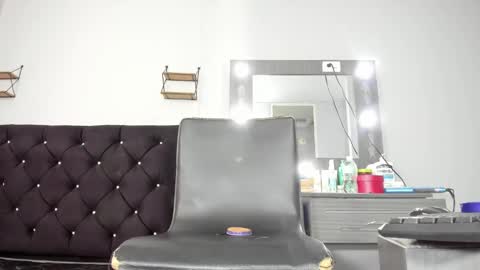 Danny M online show from October 1, 4:40 pm
