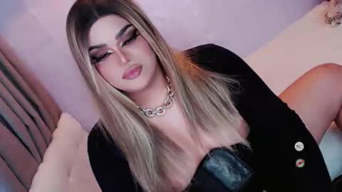 xsabbylicious69 online show from April 18, 4:25 am