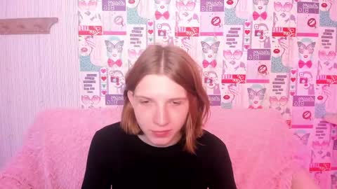 Sophie online show from May 4, 1:32 am
