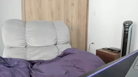 Hellen Sofia instagram hellen5546 online show from June 25, 1:15 pm