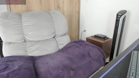 Hellen Sofia instagram hellen5546 online show from August 1, 1:45 pm
