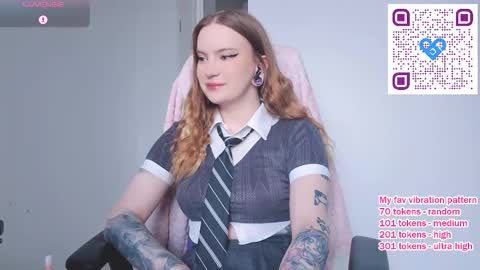 Keira online show from February 21, 8:50 am