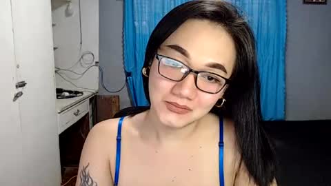 Melissa online show from July 17, 8:09 am