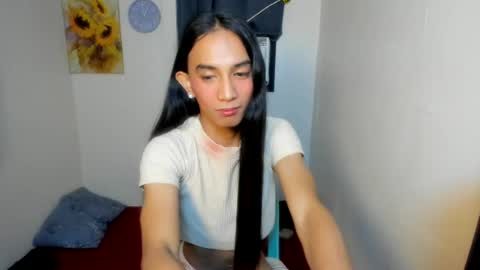 Bella online show from June 24, 5:00 pm