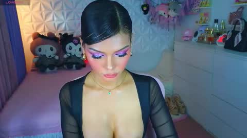 YANG AUDREY LONE online show from September 13, 10:37 pm