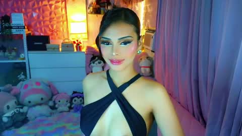YANG AUDREY LONE online show from August 3, 12:54 am
