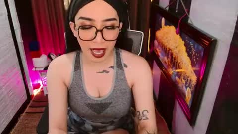 yassiered online show from July 17, 11:11 pm
