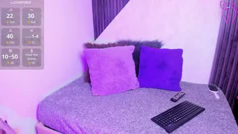 Yessicsa  online show from June 27, 12:44 pm