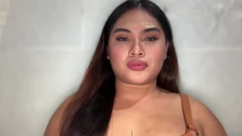 yllana love online show from November 26, 3:47 pm