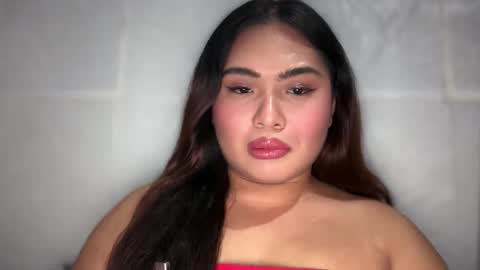 yllana love online show from December 16, 1:49 pm