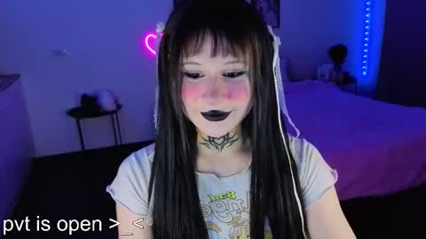 Snapshot of your_little_eva chatting on September 10, 5:45 pm Eva online show from September 10, 5:45 pm