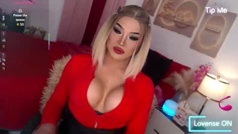 TRICXIEBELLE online show from March 18, 4:57 am