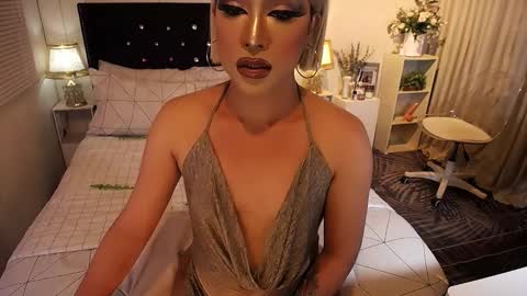 --               online show from February 4, 10:58 pm