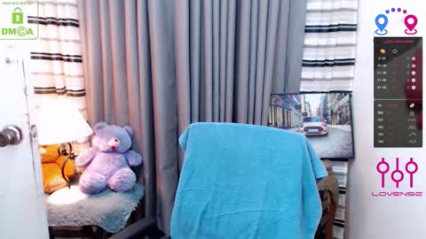 CHARLOTTE online show from October 23, 12:14 am