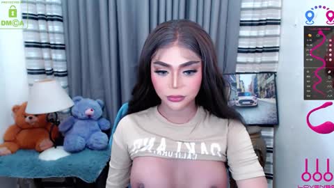 CHARLOTTE online show from November 9, 8:09 pm