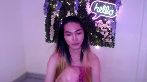 Snapshot of yoursexservice chatting on December 17, 1:50 am    online show from December 17, 1:50 am