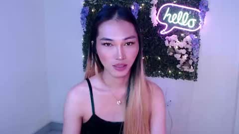 Snapshot of yoursexservice chatting on December 18, 11:40 pm    online show from December 18, 11:40 pm