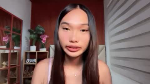 yoursluttyashxx online show from July 14, 2:05 am