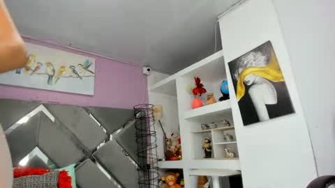 ZAIRA online show from June 13, 2:55 am