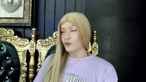 Megan online show from June 8, 1:28 am