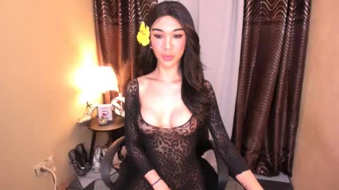 zella_maurice online show from July 29, 6:56 am