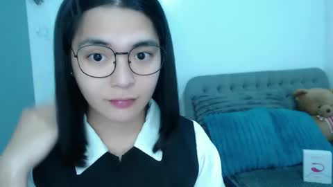 im your lovely zhaviabigcock here online show from November 12, 9:41 am