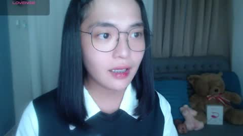 im your lovely zhaviabigcock here online show from July 17, 1:33 am
