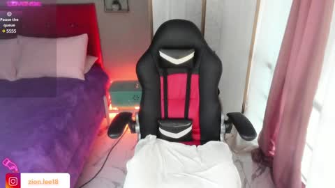 Zion  online show from December 18, 5:31 pm