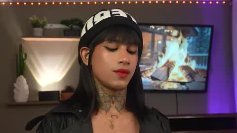 Zion  online show from December 5, 5:08 pm